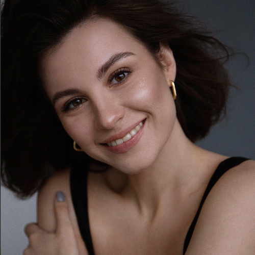Полина Гнатив